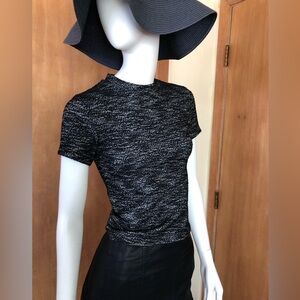 Free People black and white short sleeve top Size XS